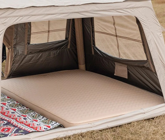 matelas gonflable double dans tente