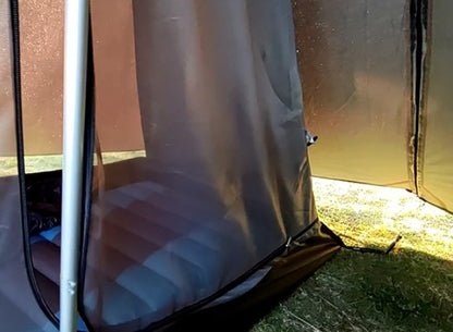 tente-camping-conique-chambre-interieure